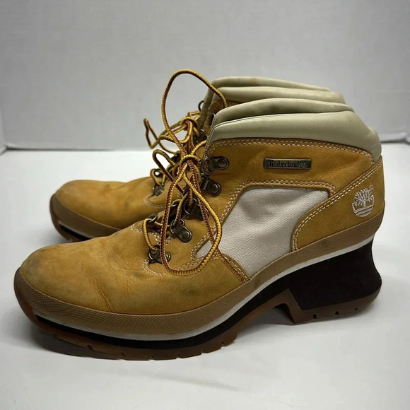 Timberland Ankle Boots Wedges Heeled Nubuck Chukka Tan Cream Women's Size 8 - Picture 3 of 8